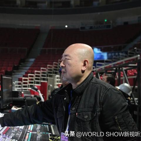 韩红演唱会,197位70岁以上老人共谱温暖敬老交响曲 韩红演唱会,197位70岁以上老人共谱温暖敬老交响曲